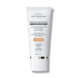 Esthederm Photo Reverse: protección con color que corrige tono